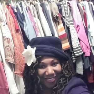 Meet your Posher, Joyce